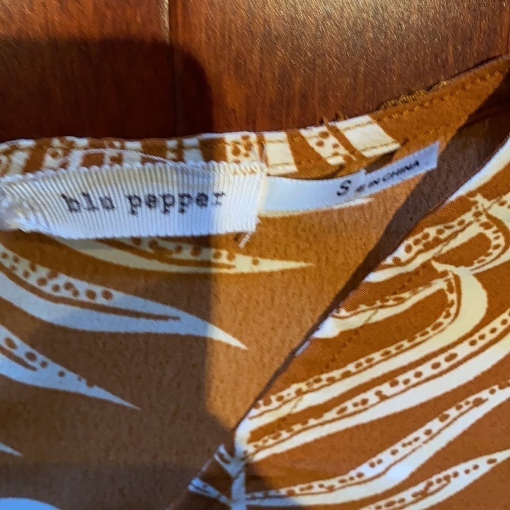 Blu Pepper Tropical Leaf Rust Open Back Jumpsuit - image 7